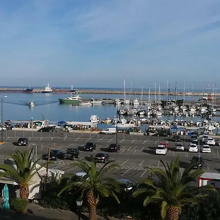 Apartamento Beachfront Apartment!