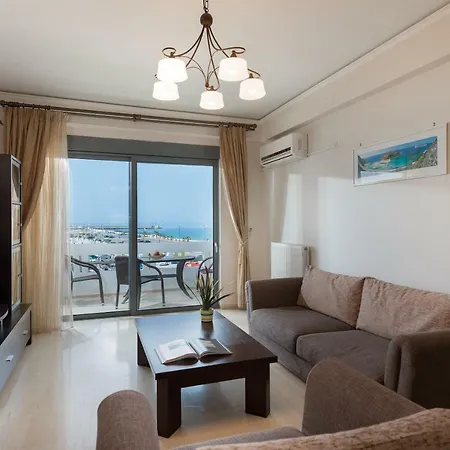 Beachfront Apartment! Daire