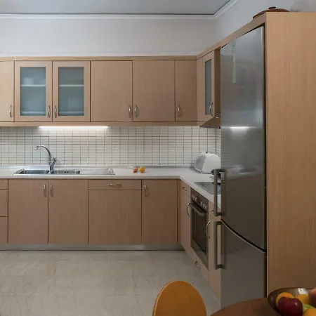 アパート Beachfront Apartment! レティムノ