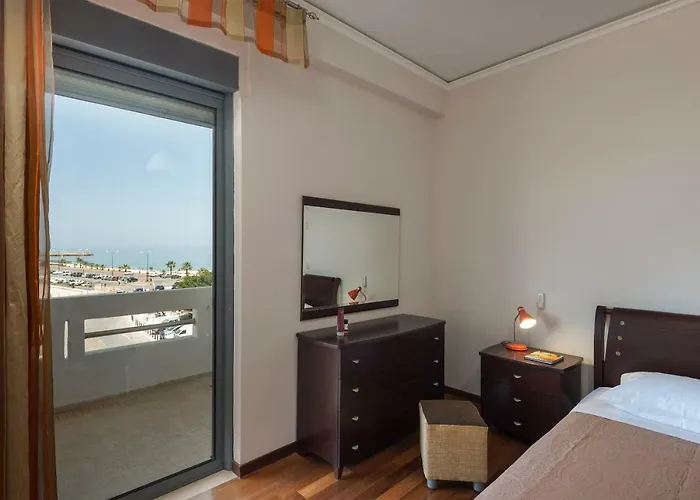 Beachfront Apartment! * Rétino